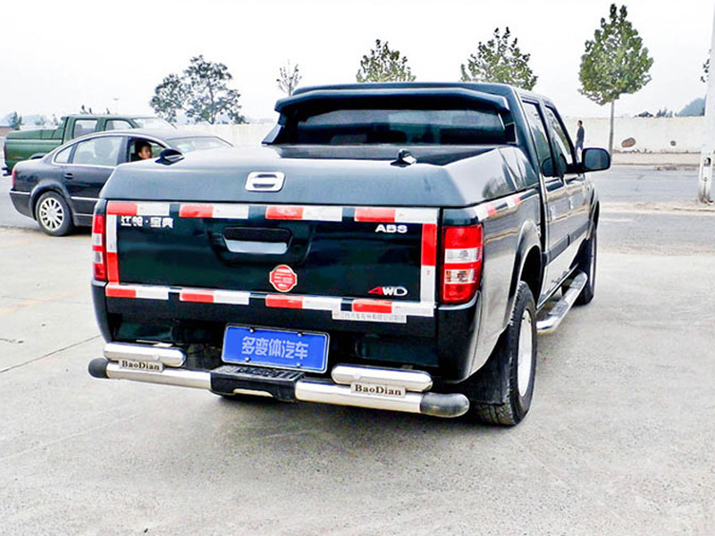 鯊魚王多變體汽車智能皮卡后箱蓋 鯊魚王多變體汽車智能皮卡后箱蓋