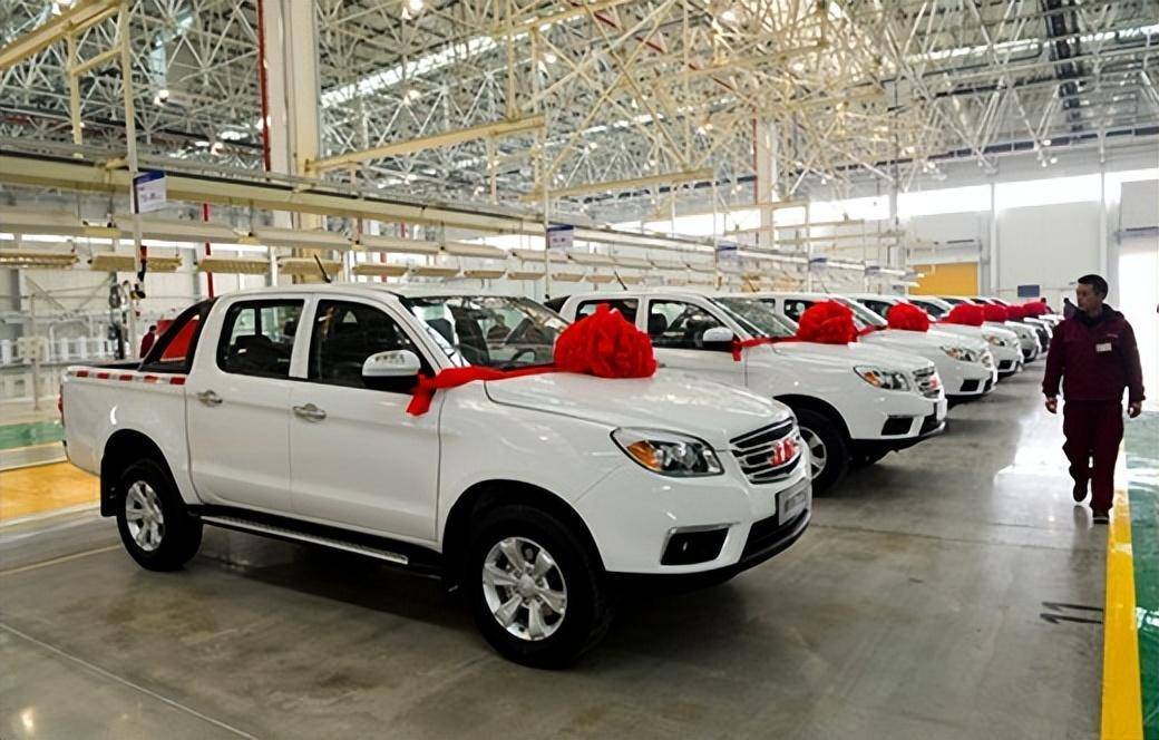 鯊魚王多變體汽車智能皮卡后箱蓋 鯊魚王多變體汽車智能皮卡后箱蓋