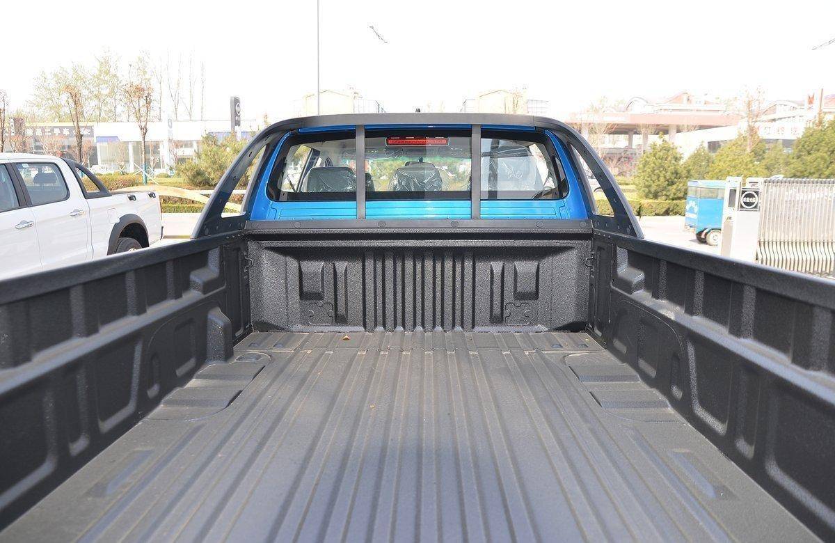 鯊魚王多變體汽車智能皮卡后箱蓋 鯊魚王多變體汽車智能皮卡后箱蓋