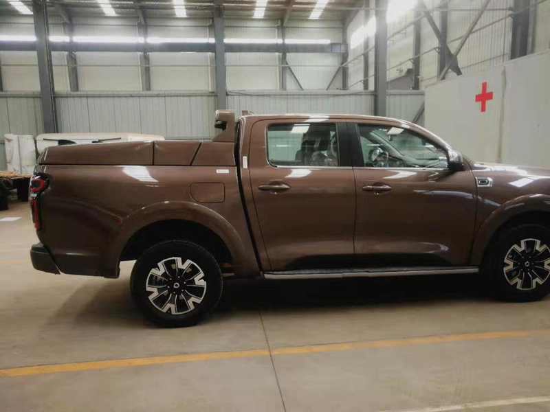 鯊魚王多變體汽車智能皮卡后箱蓋 鯊魚王多變體汽車智能皮卡后箱蓋