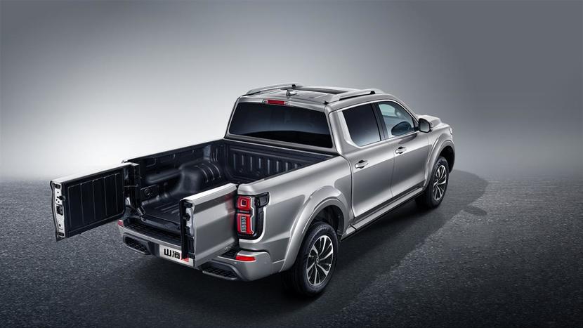 鯊魚王多變體汽車智能皮卡后箱蓋 鯊魚王多變體汽車智能皮卡后箱蓋