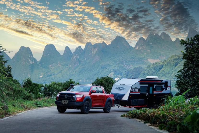 鯊魚王多變體汽車智能皮卡后箱蓋 鯊魚王多變體汽車智能皮卡后箱蓋