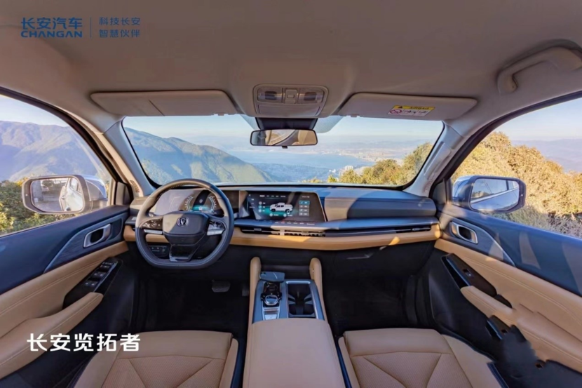 鯊魚王多變體汽車智能皮卡后箱蓋 鯊魚王多變體汽車智能皮卡后箱蓋