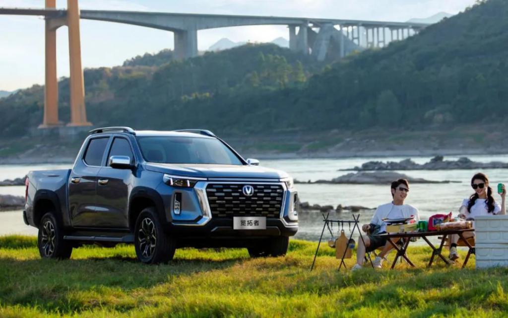 鯊魚王多變體汽車智能皮卡后箱蓋 鯊魚王多變體汽車智能皮卡后箱蓋