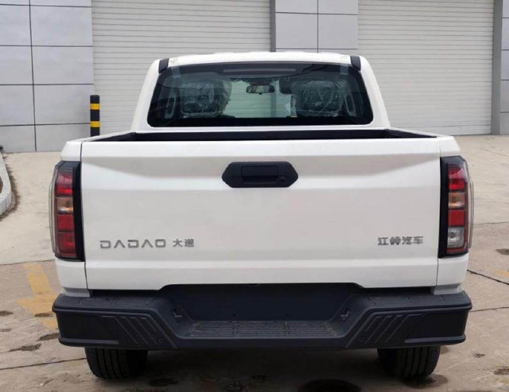 鯊魚王多變體汽車智能皮卡后箱蓋 鯊魚王多變體汽車智能皮卡后箱蓋