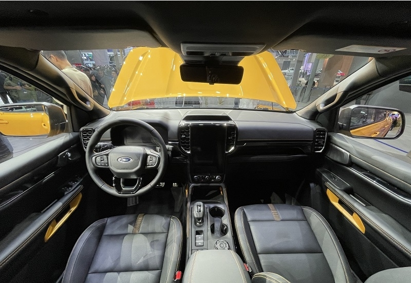 鯊魚王多變體汽車智能皮卡后箱蓋 鯊魚王多變體汽車智能皮卡后箱蓋