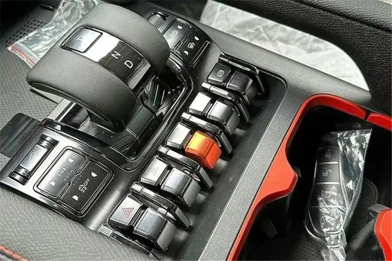 比亞迪皮卡“SHARK”海鯊 比亞迪皮卡“SHARK”海鯊