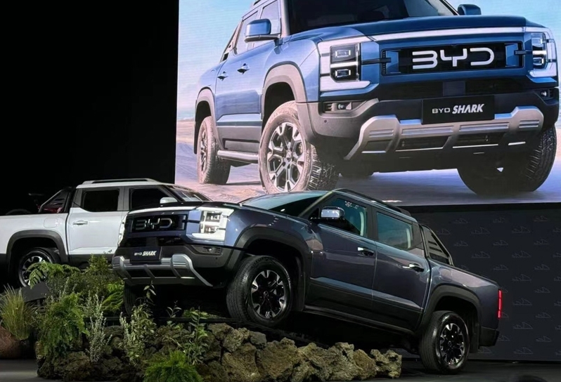 比亞迪首款皮卡SHARK墨西哥正式亮相  價格38.62萬起 比亞迪首款皮卡SHARK墨西哥正式亮相  價格38.62萬起