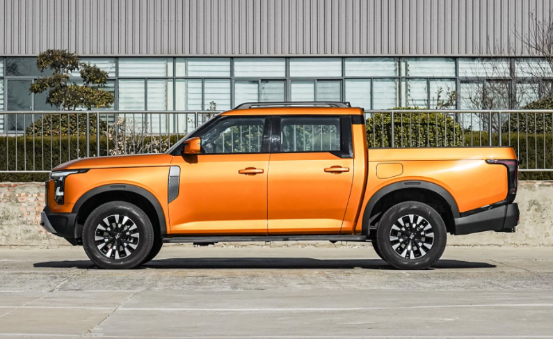 鄭州日產(chǎn)Z9:硬派皮卡智能化轉(zhuǎn)型的破局者 鄭州日產(chǎn)Z9:硬派皮卡智能化轉(zhuǎn)型的破局者